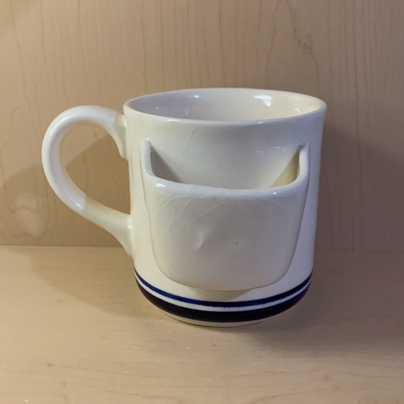 Stoneware Teacup Mug with Attached Tea Bag Holder White Blue Outline 8oz Vintage - Picture 4 of 7